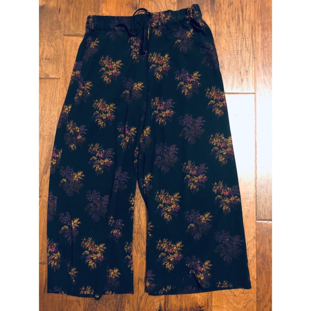 Black Floral Palazzo pant